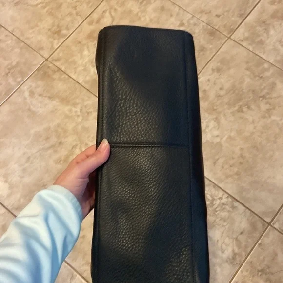 BLACK leather Vince Camino purse handbag woven design top and fringe accent - Picture 4 of 9